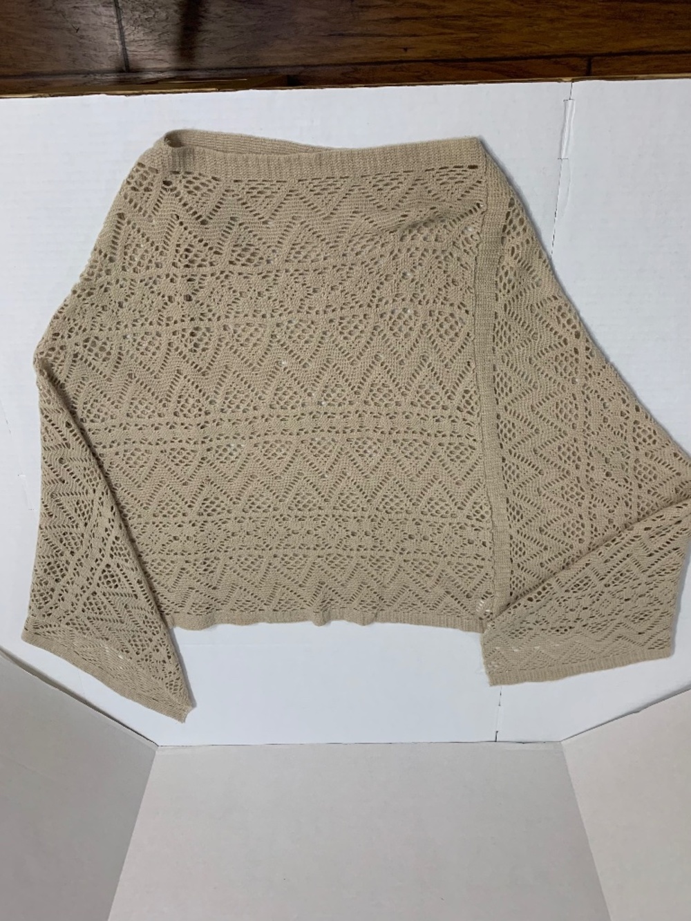 2 Chic Y2K Beige Womans Poncho Beach Coverup Sweater Top